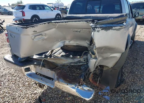 2001 Toyota Tacoma Prerunner V6 из США, поврежденный, VIN 5TEGN92N51Z740321